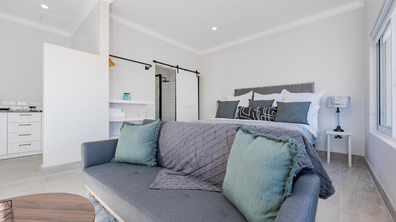 34.4 Degrees South Studio Apartment Agulhas Exteriör bild